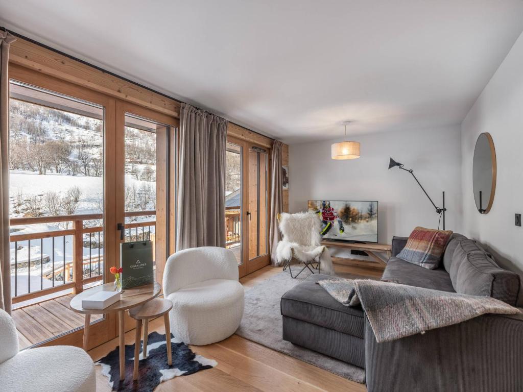 Appartement neuf 3 chambres proche pistes avec parking - 2
