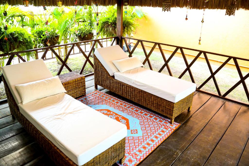 Shared lounge/TV area, Pousada Porto Mar in Porto De Galinhas