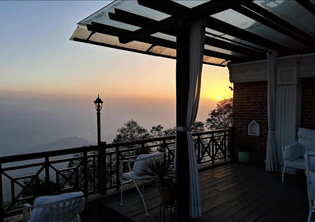Exterior view, Hotel Himalayan Villa - Nagarkot  in Baluwapati Deupur