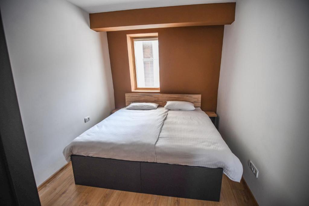 Apartments and rooms Max-Well - 3