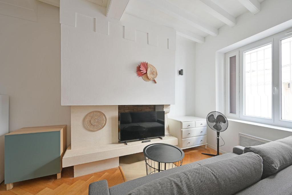 Studio Marie - Proche Place des corps saints - Clim - WIFI - 2