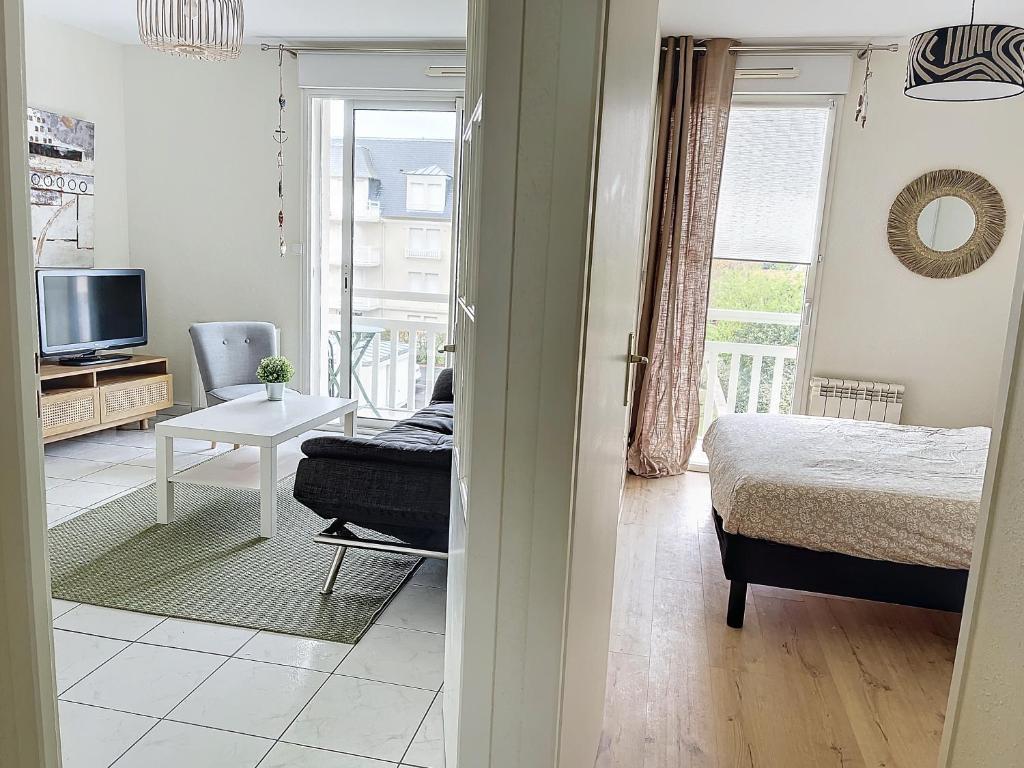 CABOURG - 2 PIÈCES avec Balcon et parking- Hyper Centre et Plage - 4