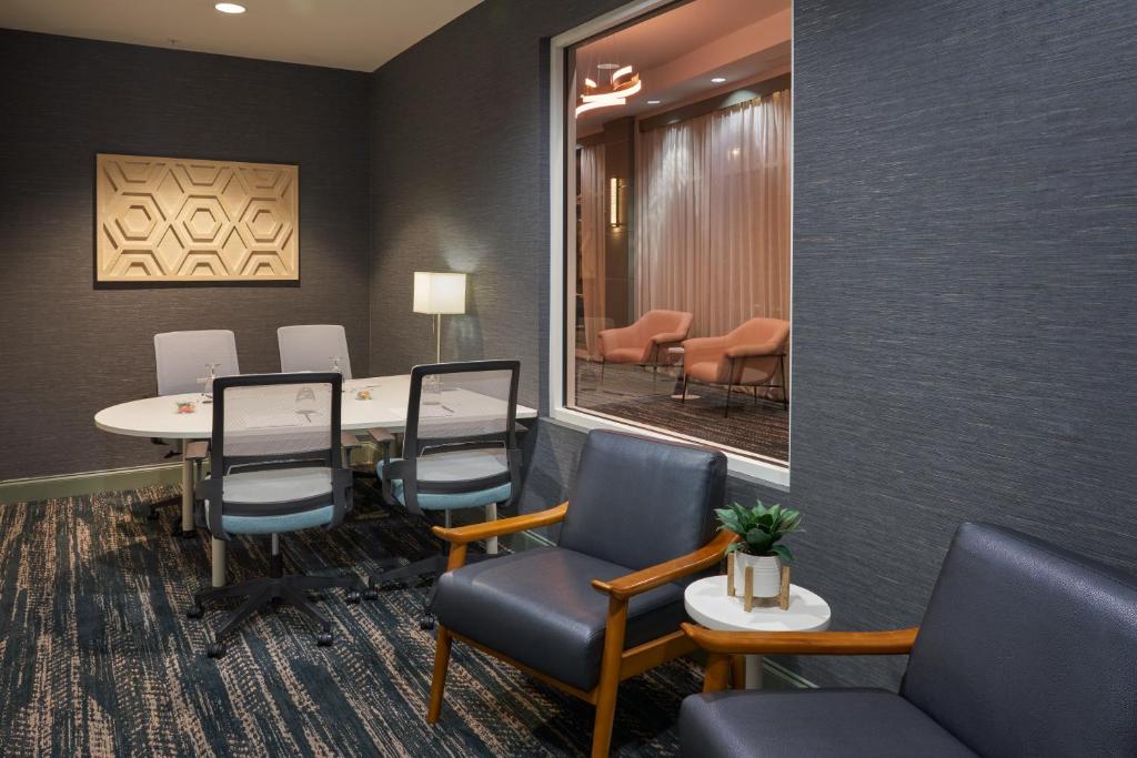 Meeting room / ballrooms