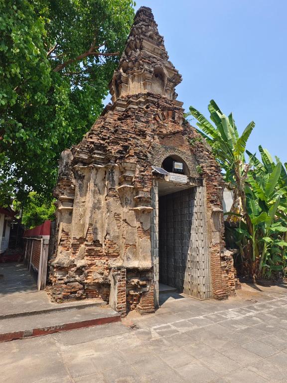 Nearby attraction