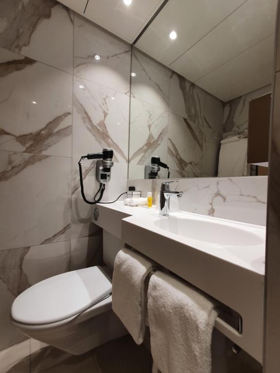 Hotel Facility