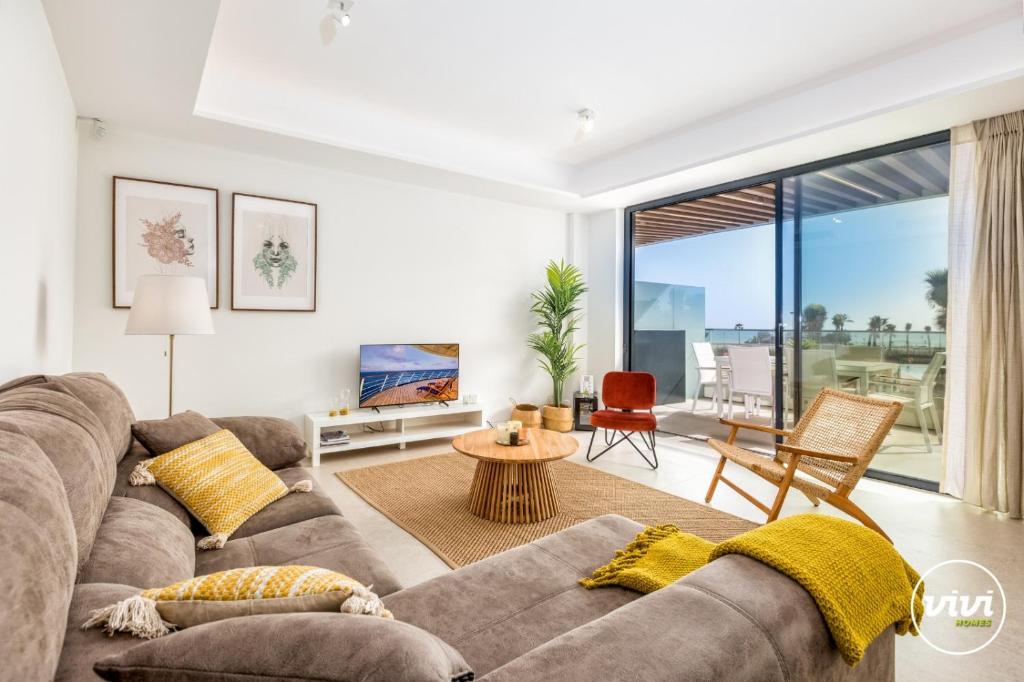 ViVi Homes - Rembrandt Pool, Sauna, Gym & Sea View - 2