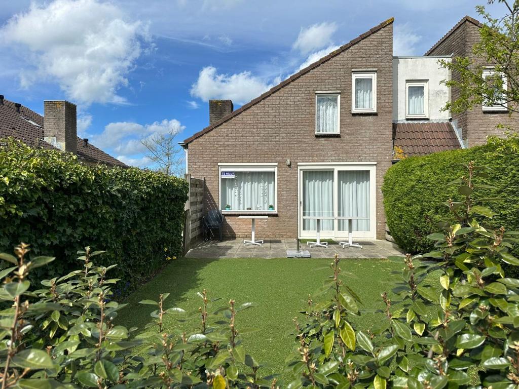 Crox Houcke 59, Nieuwvliet