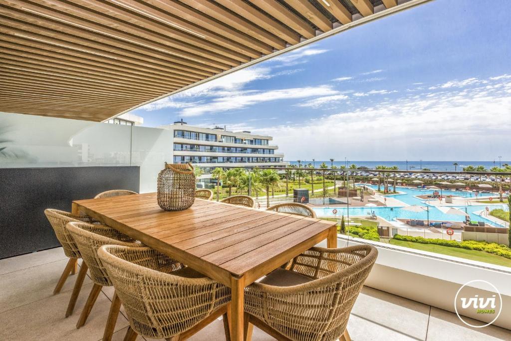 ViVi Homes - Alma Pool, Gym, Sauna, Terrace & Sea View - 1