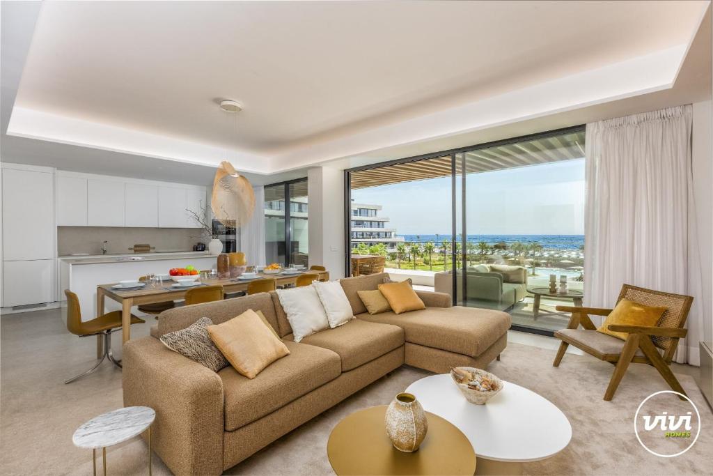 ViVi Homes - Alma Pool, Gym, Sauna, Terrace & Sea View - 3