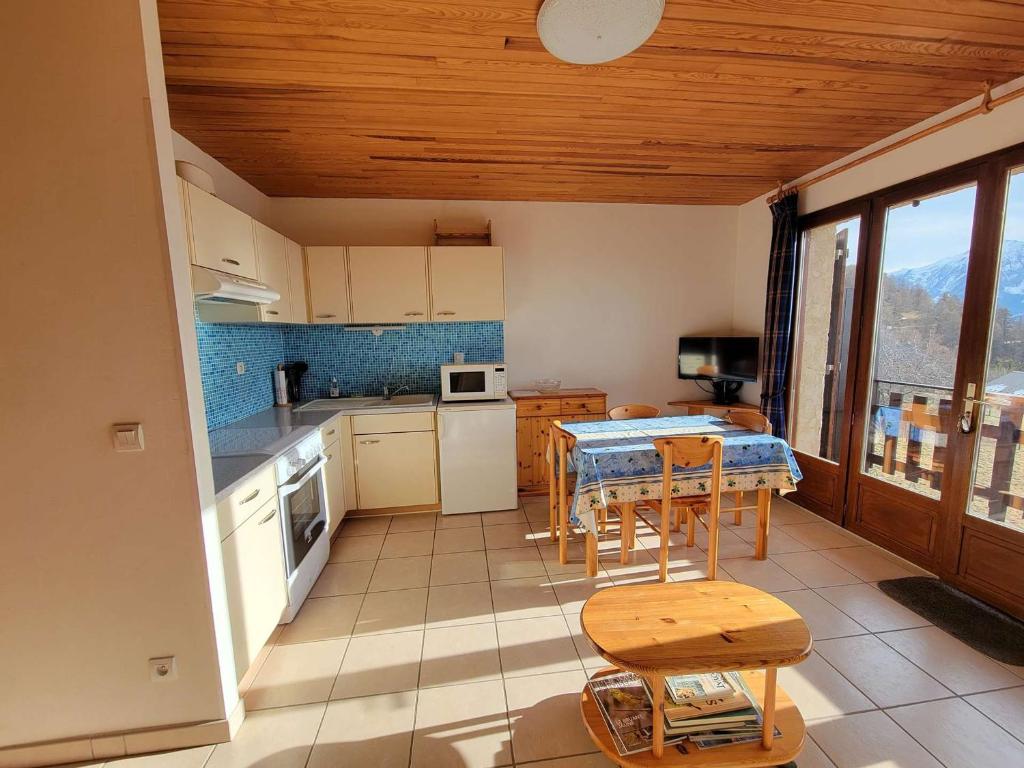 Studio spacieux 4 pers avec balcon à Saint-Michel-de-Chaillol - FR-1-393-8 - 5