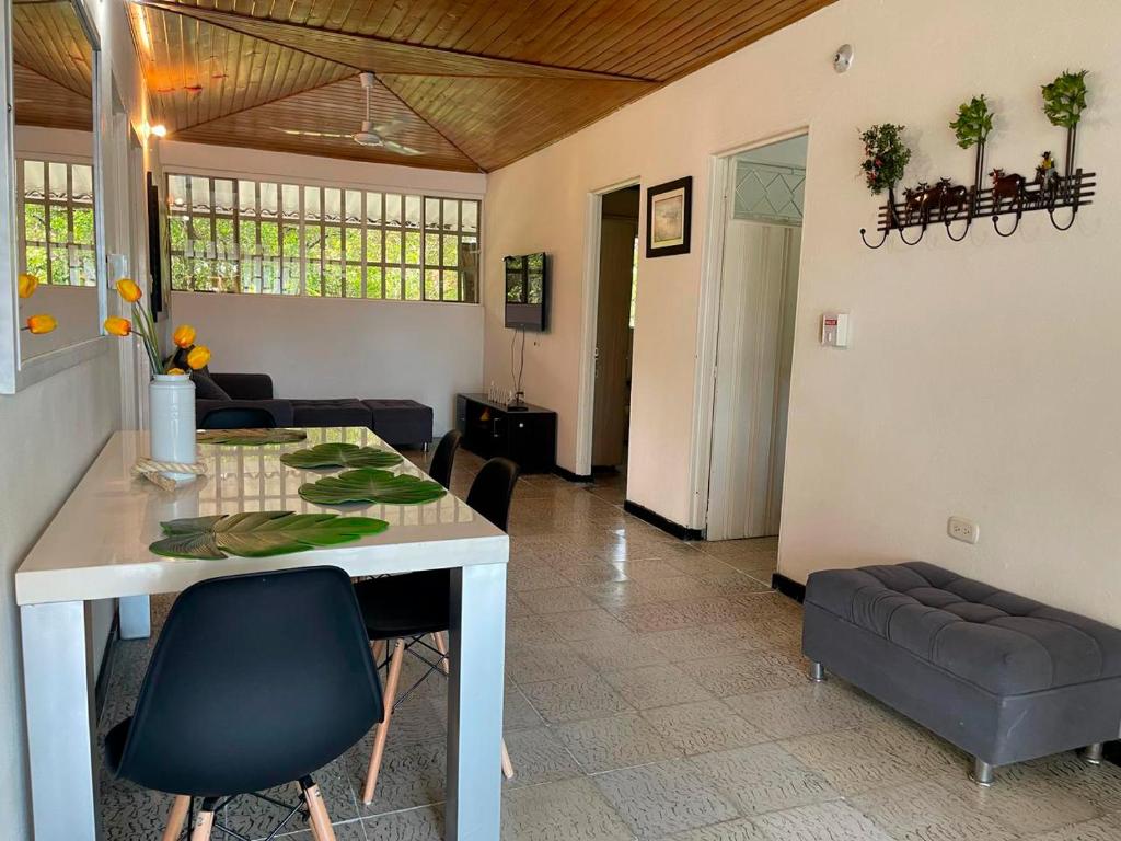Casa La Esmeralda Acacias - Meta - 4