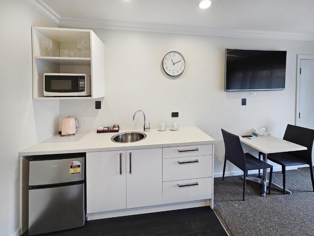 Studio Apartment Superking or Twin