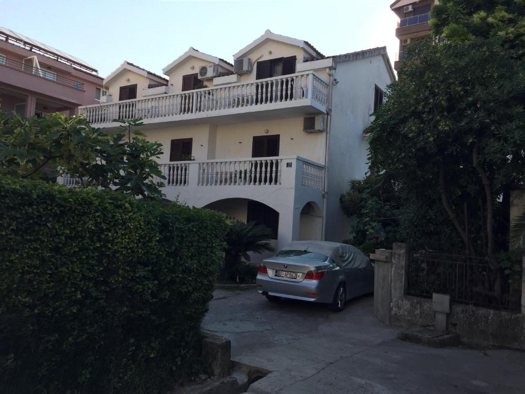 House Irena - 2