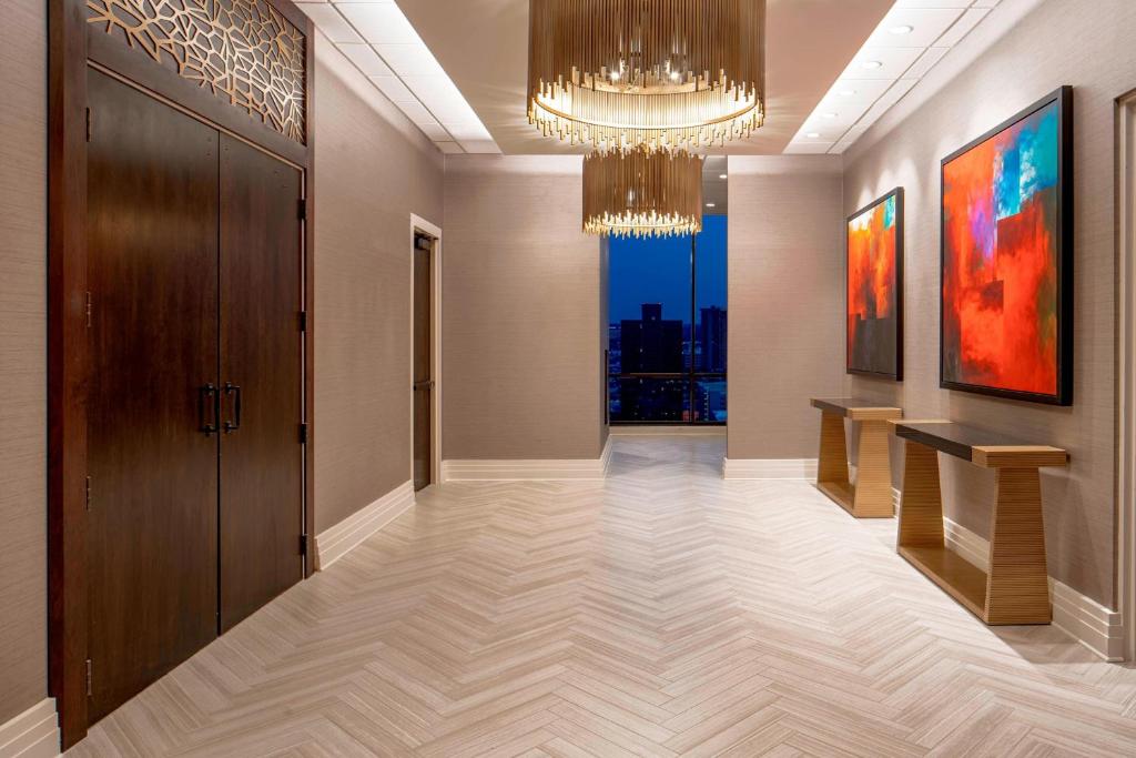 غرفة الاجتماعات/الاحتفالات