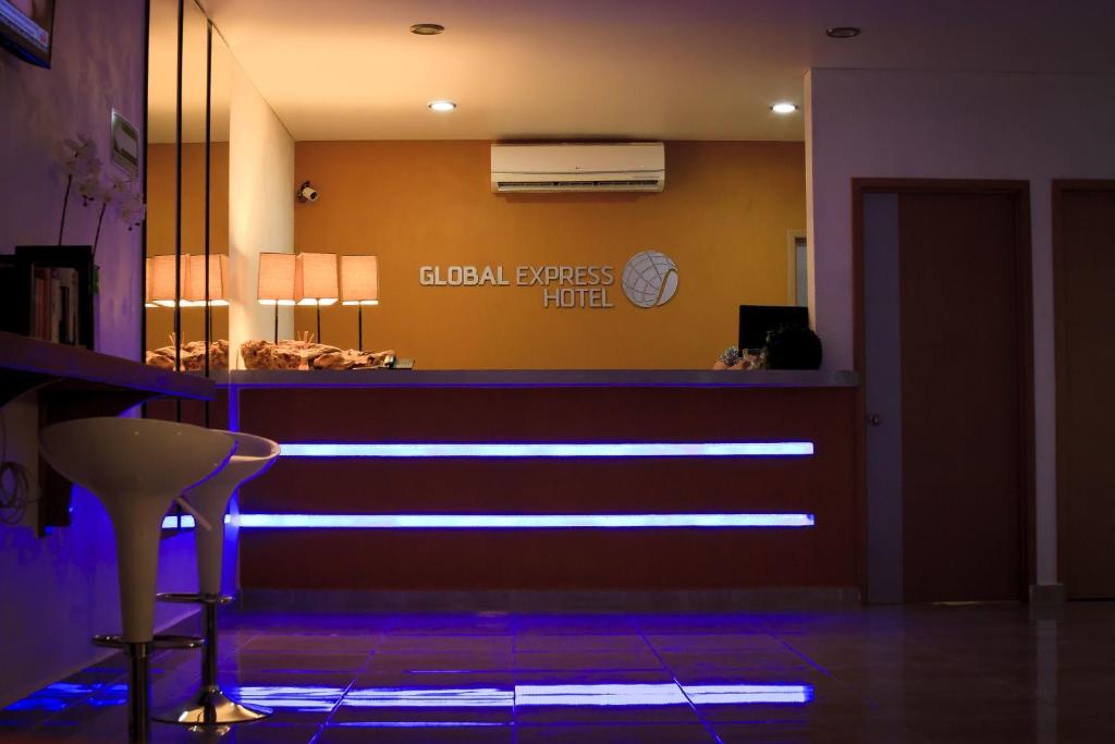 Global Express Hotel Escarcega photo