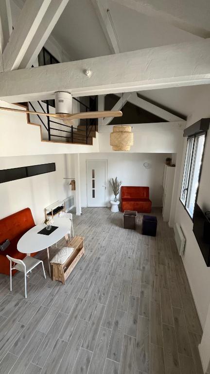 ÂU-LAC loft rénové en 2024 - 2
