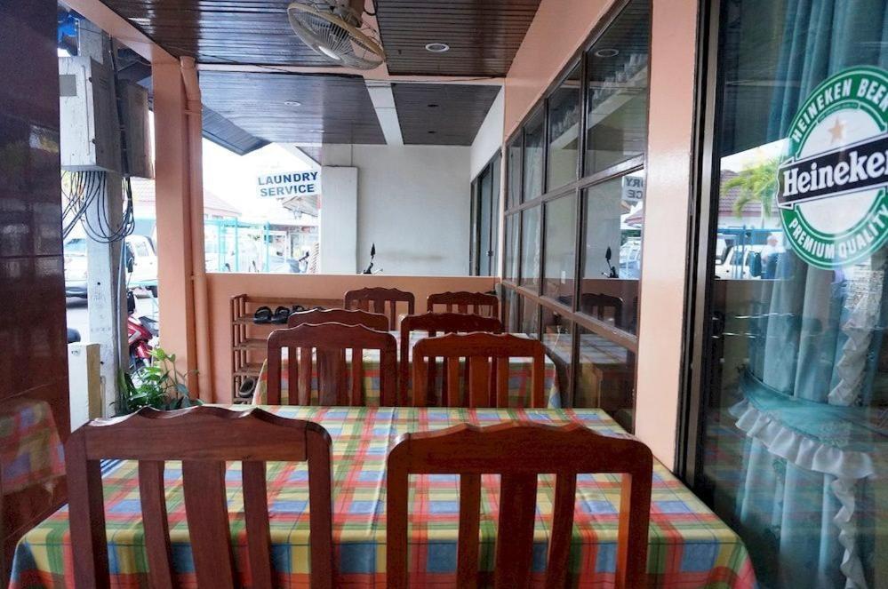 Royal Beach Guest House photo