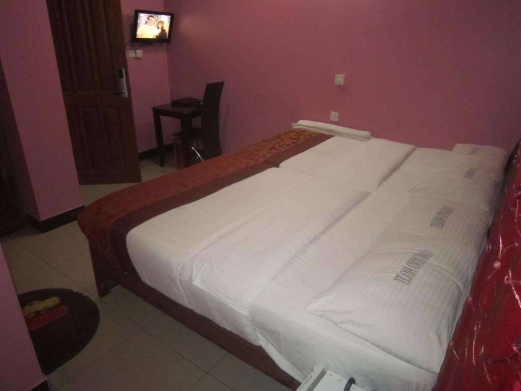 Cornrad Hotel photo