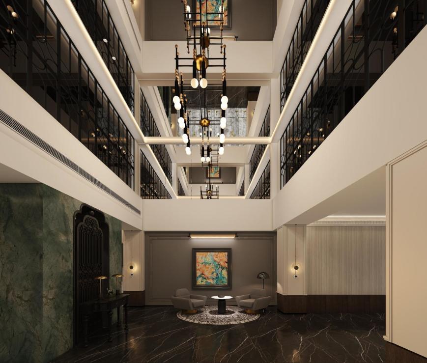 5. 징라이 부쉐 호..