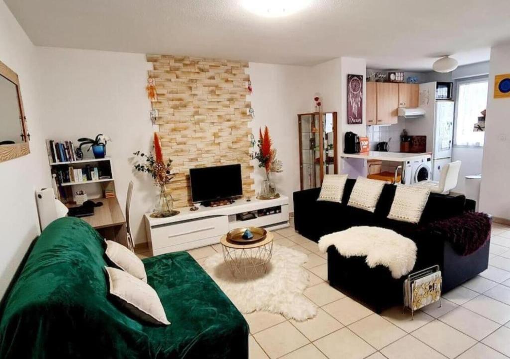 Appartement cosy et lumineux à St Estève avec belle vue