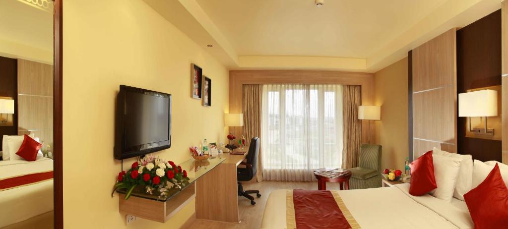 La Classic Hotel photo