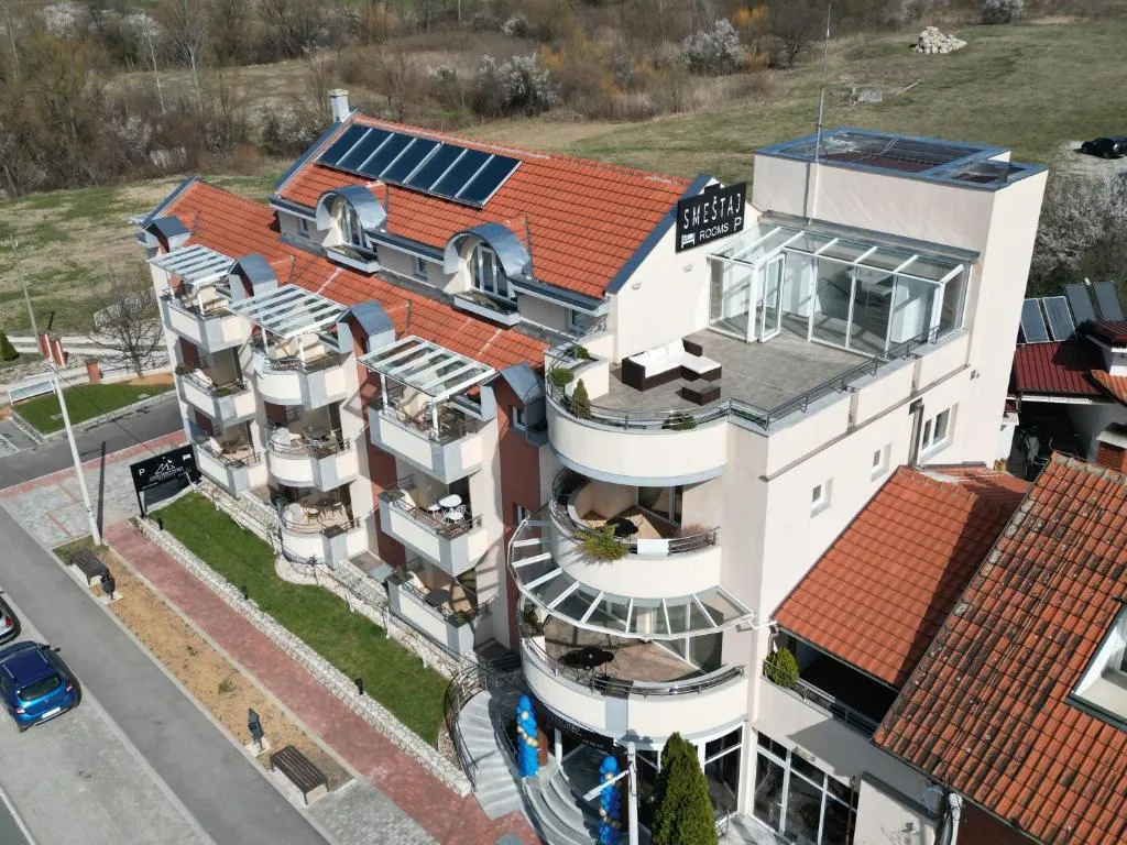 Smeštaj Zvezdano nebo，位于兹德罗的酒店