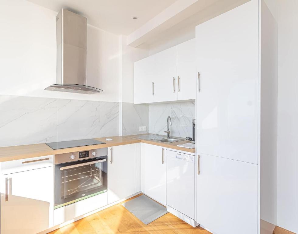 Stunning Sea View 1 bedroom Near Monaco - 3