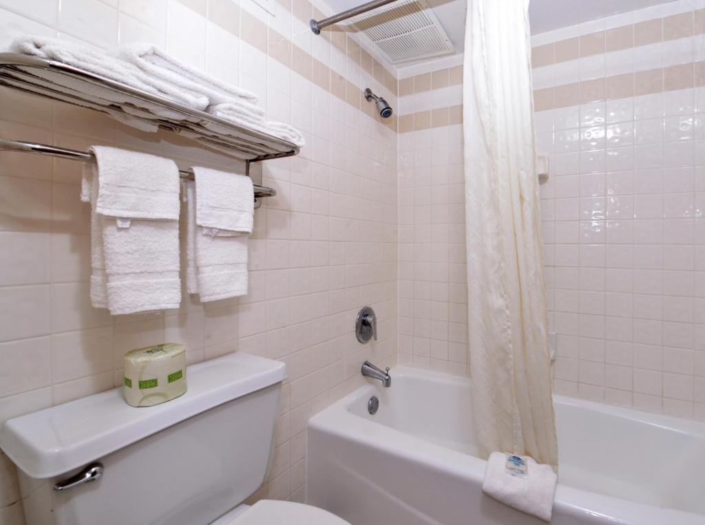 Americas Best Value Inn Collinsville St. Louis photo