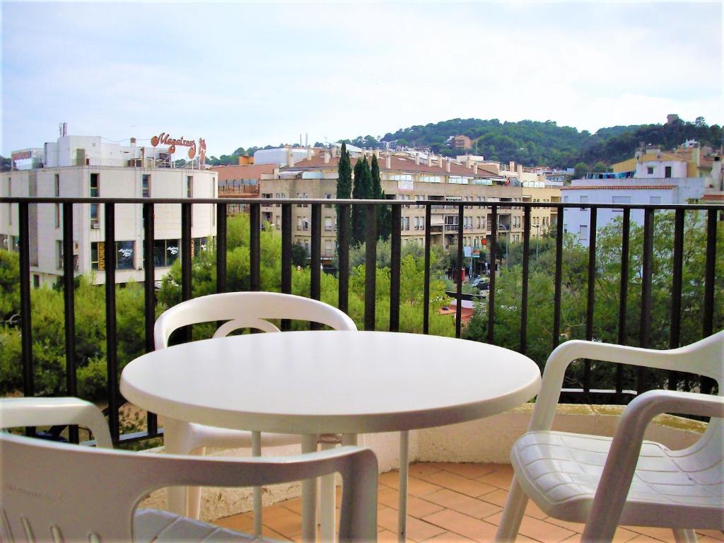Estudio un solo ambiente céntrico muy cerca de la playa con piscina y terraza - 4