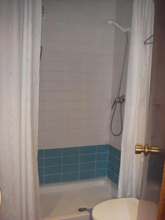 Estudio un solo ambiente céntrico muy cerca de la playa con piscina y terraza - 5