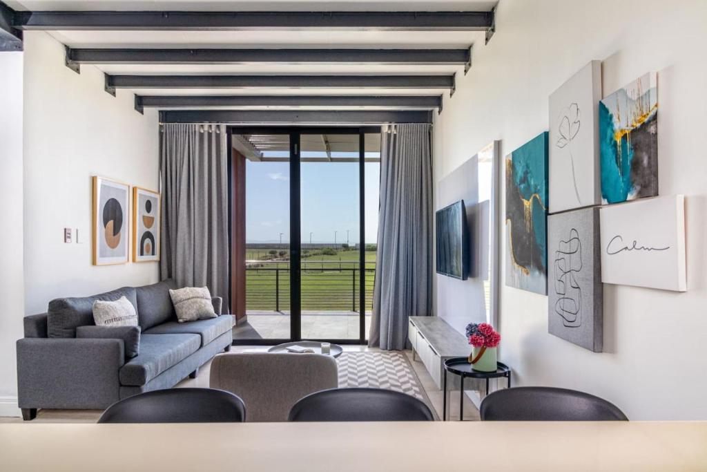 Stunning Apartment in Quayside 103, Durban