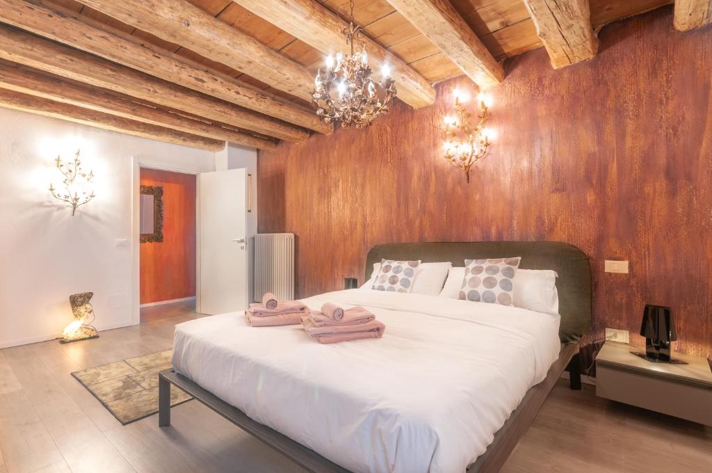 Contrada della Fontana Luxury Apartment - 3