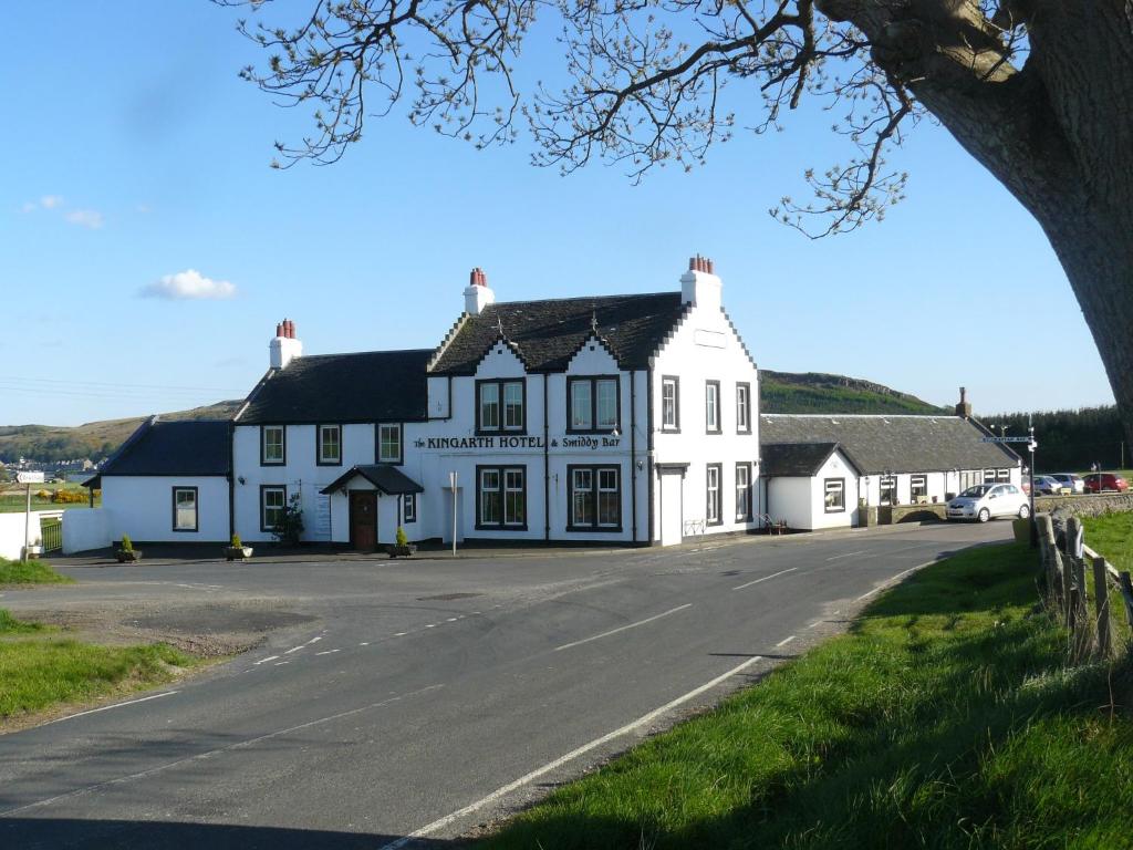 Kingarth Hotel, Isle of Bute, Kingarth - pet-friendly stay