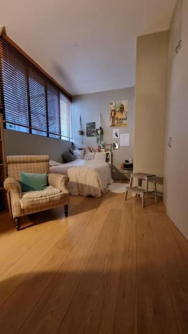 Maison-Atelier 3bd et 3ba avec patio fleuri au pied de Montmartre - 5