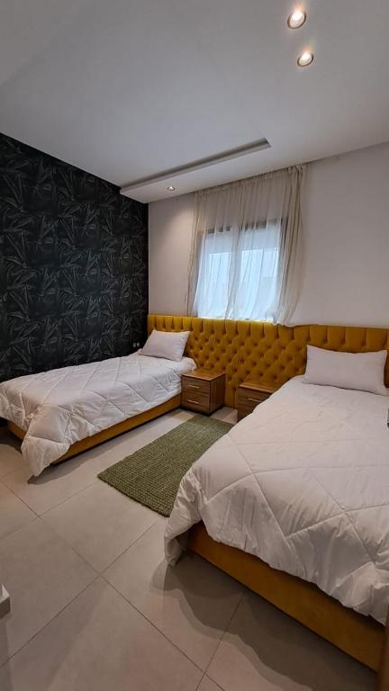 Diamant Vert, Kenitra