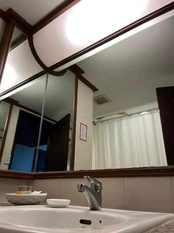 ห้องน้ำ