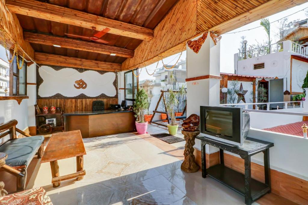 Hotel O by OYO Shanti Kuti Home Stay フロント・ロビー