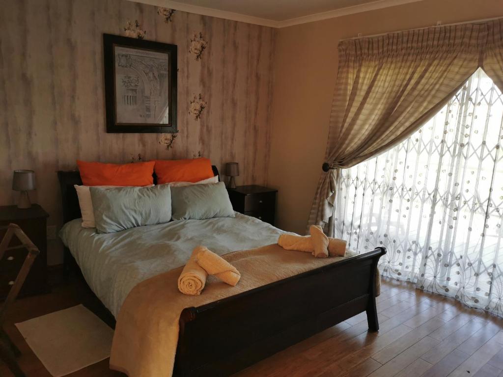 Offgrid Farm, Farmall