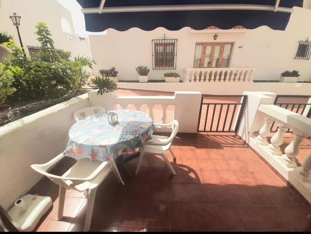 Apartment In Los Cristianos with pool in Port Royal - 3