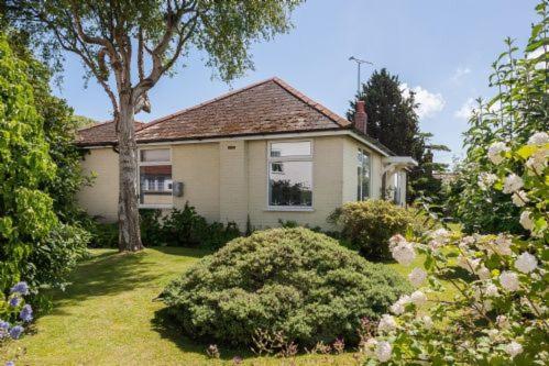 Sunny View by Winterton Cottages, Winterton-on-Sea