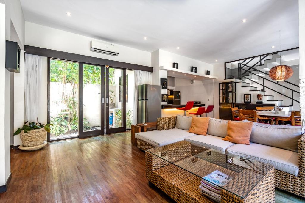 Villa Anedda Merta Sari &#8211; 4BR &#8211; Private Pool