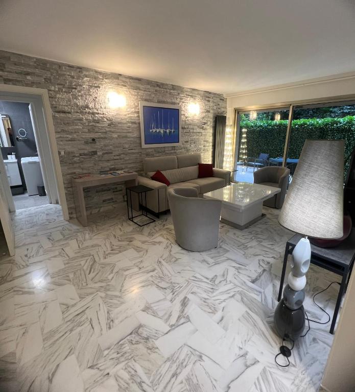 Chic 47m2, calme a 280m Croisette et plage - 2