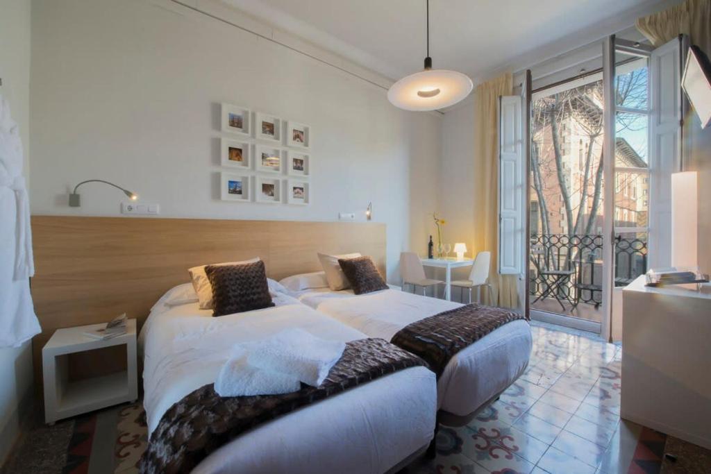 The Collection Barcelona - Paseo de Gracia Catalan 4BD with private Terrace - 3