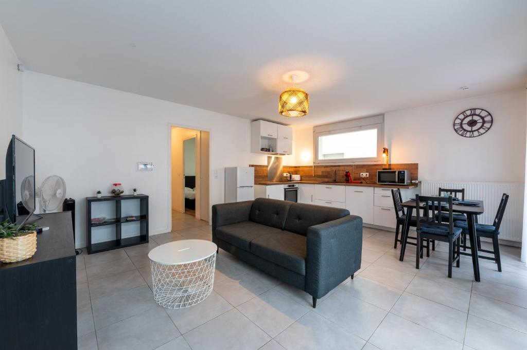 T3 Grenoble, tout confort, balcon, wifi - 2