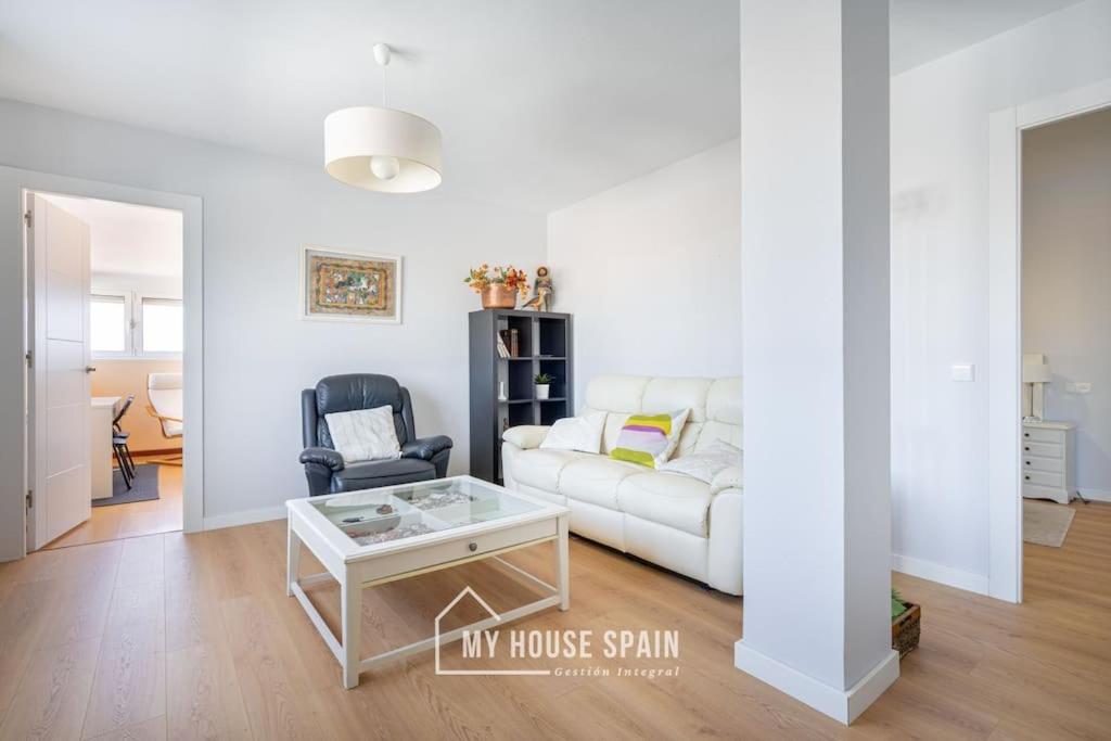 MyHouseSpain - Ático con gran terraza en Gijón - 3