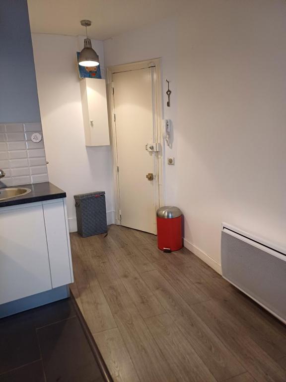 STUDIO CHARONNE - 4