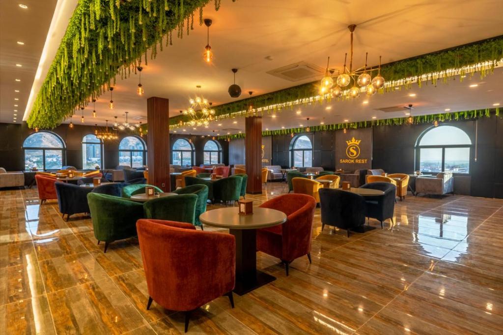 Hotel Sarok レストラン