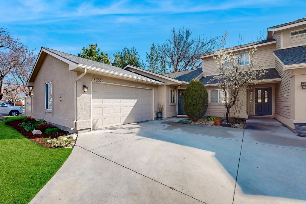 Warm & Inviting, Boise