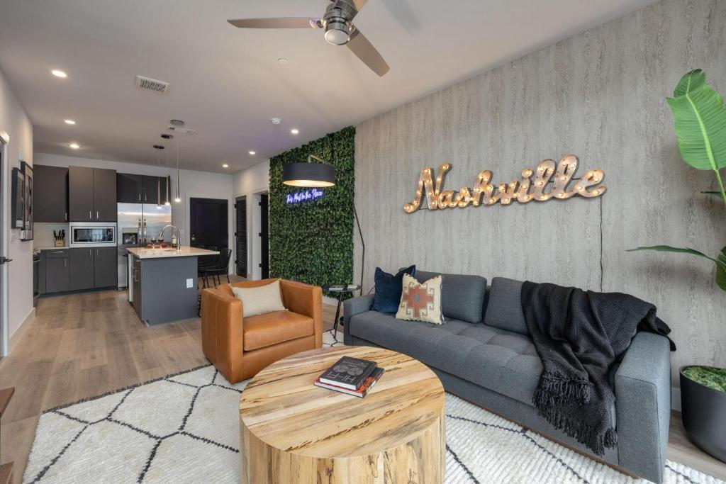 Paramount - Odyssey - Heart of Midtown, Nashville