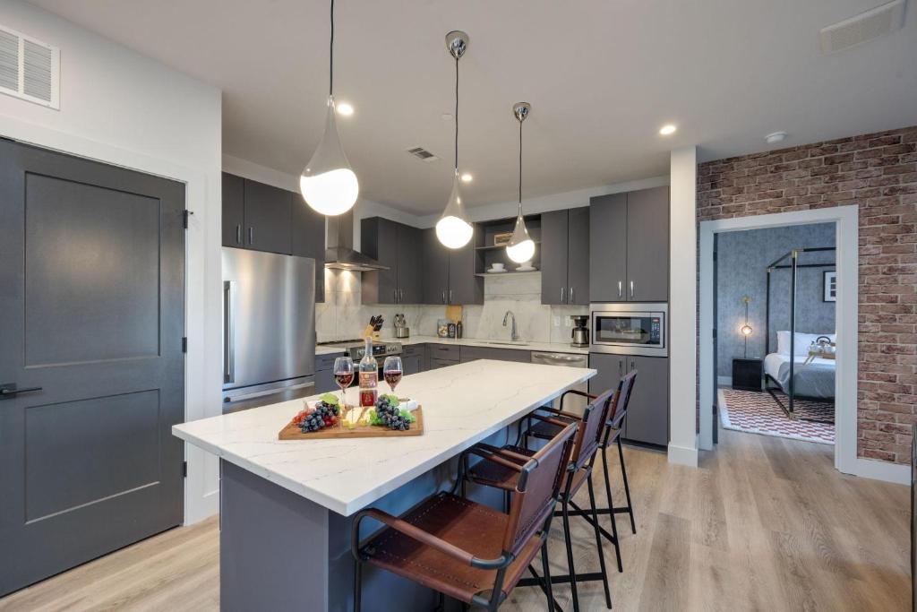 Atlas - Odyssey - Heart of Midtown, Nashville